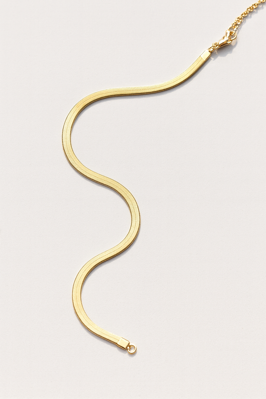 Elegant Golden Snake Chain Necklace – Premium Stainless Steel Jewelry