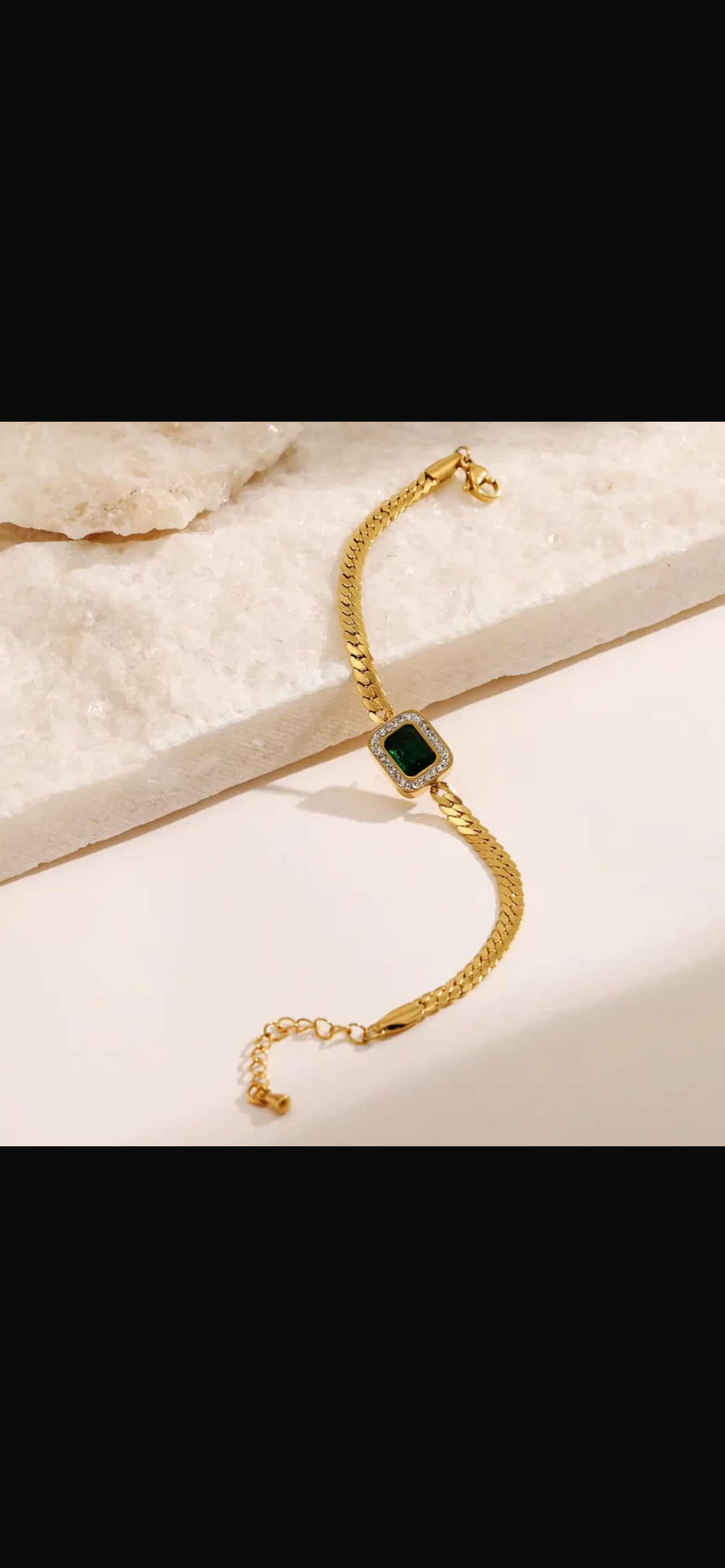 Gold Stainless Steel Chain Bracelet with Emerald Green Stone