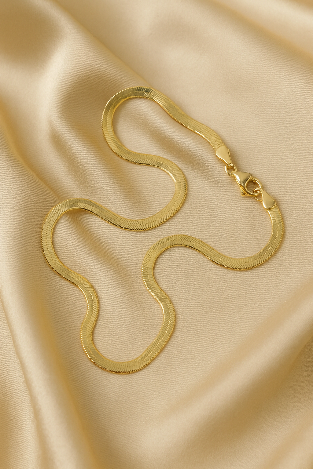 Elegant Golden Snake Chain Necklace – Premium Stainless Steel Jewelry