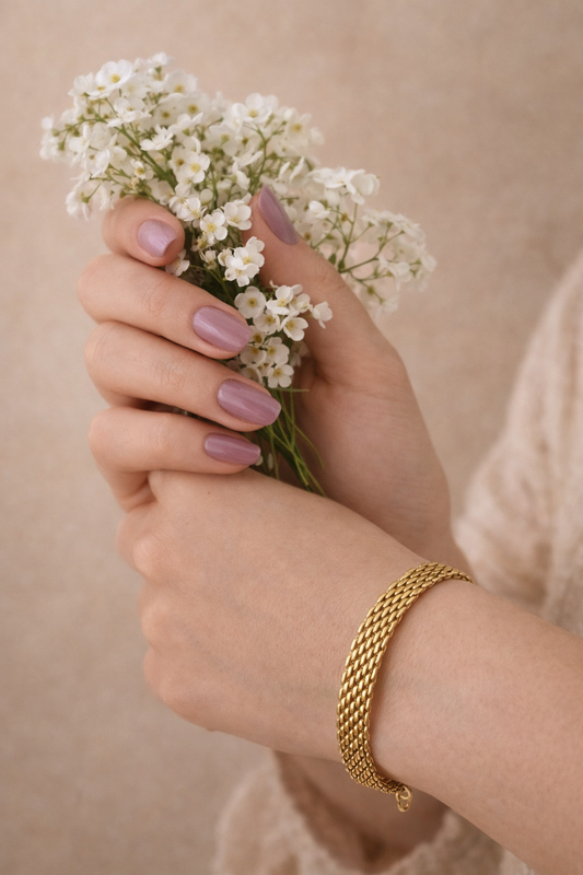 Bold Brick Mesh Bracelet – Wide Gold Stainless Steel Design