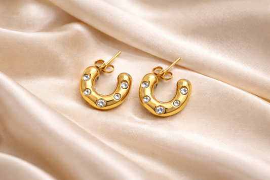 ✨ Gold Stone Hoop Earrings – Timeless Everyday Elegance
