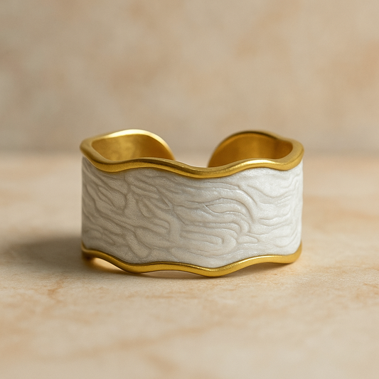 Soft Elegant Effortlessly luxe.