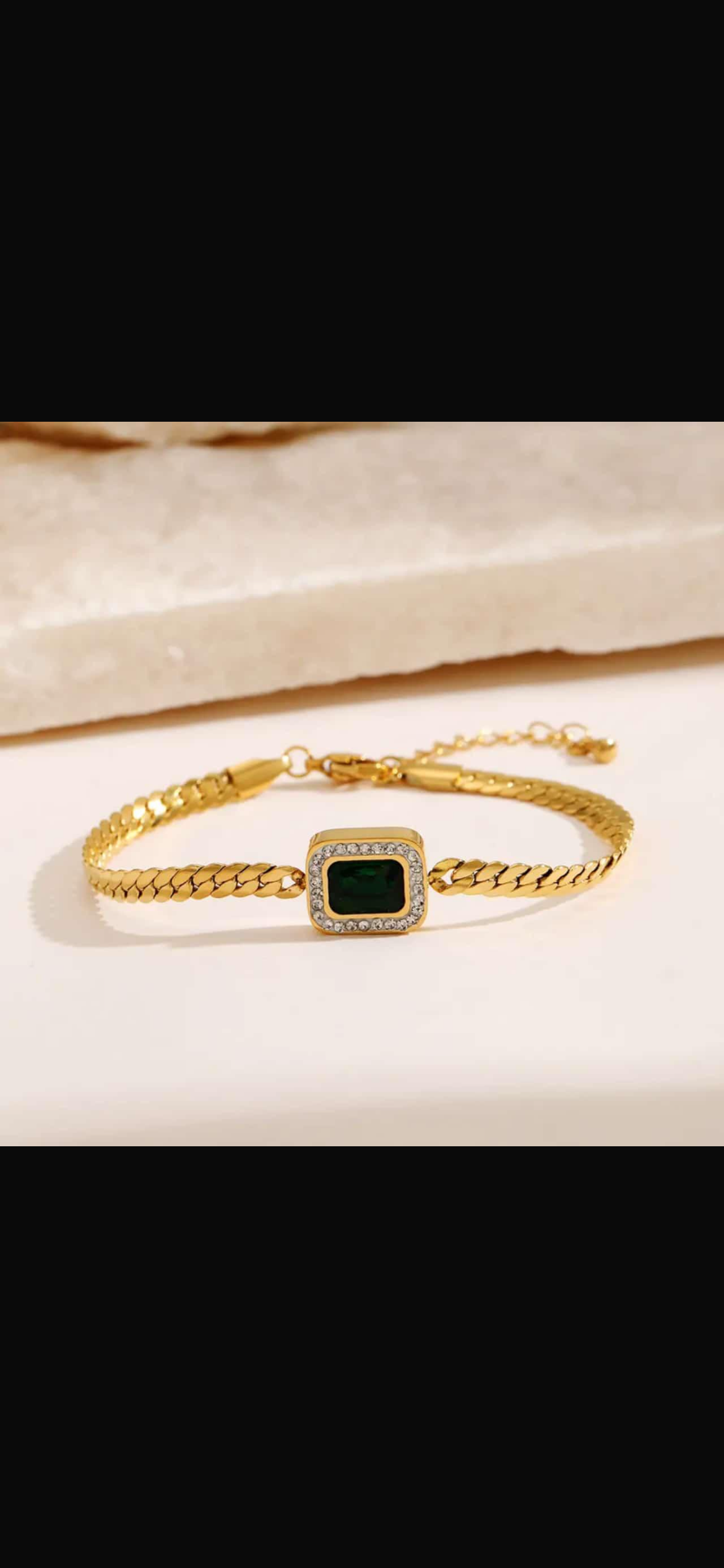 Gold Stainless Steel Chain Bracelet with Emerald Green Stone